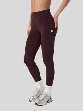 Vuori Burgundy Maroon AllTheForm™ Pocket Leggings In Raisin